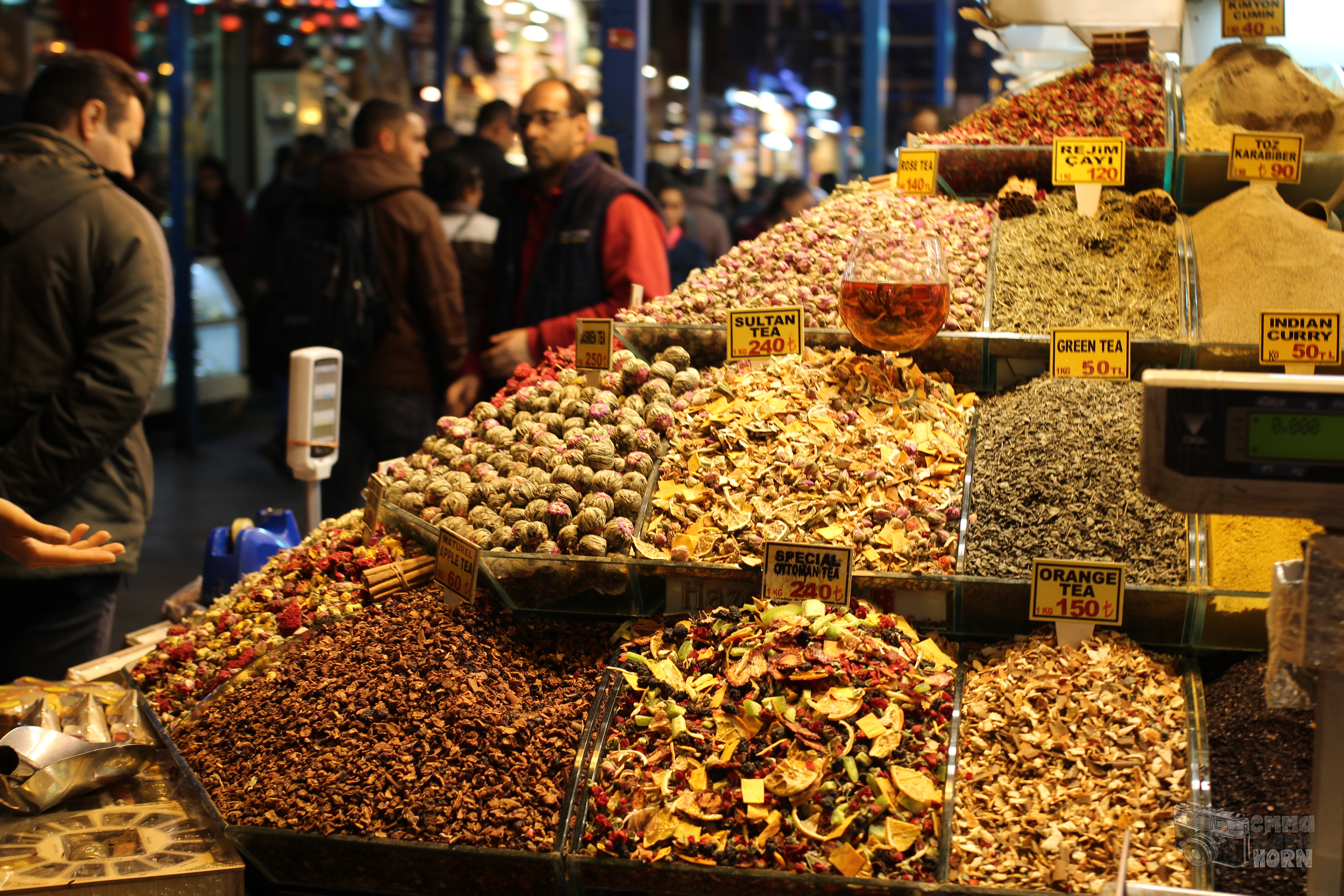 Egyptian Spice Bazaar, Istanbul. Photo: Emma Marie Horn