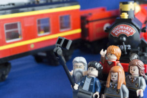 Hogwarts Selfie. Harry Potter Lego. Photo: Emma Marie Horn